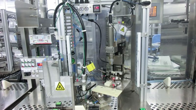 桁架式上下料机器人：揭秘其价格背后的秘密